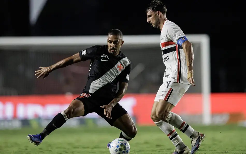 São Paulo e Vasco se enfrentam neste sábado pelo Brasileirão