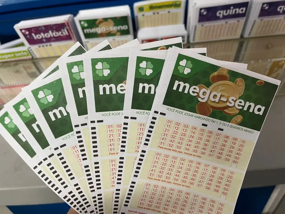 Mega-Sena acumula e prêmio chega a R$ 200 milhões